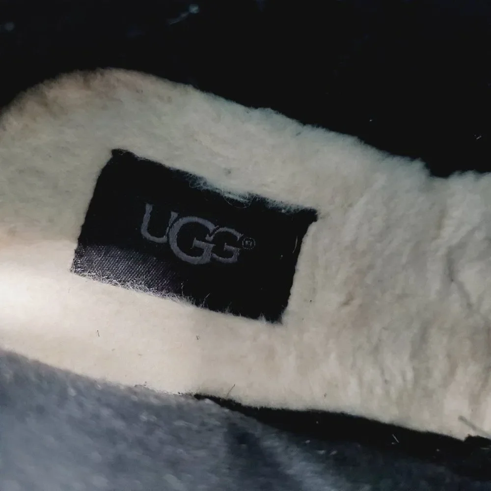 UGG Girl's Black Bradly Leather Lace‎ Up Ankle Casual Boots Size 3